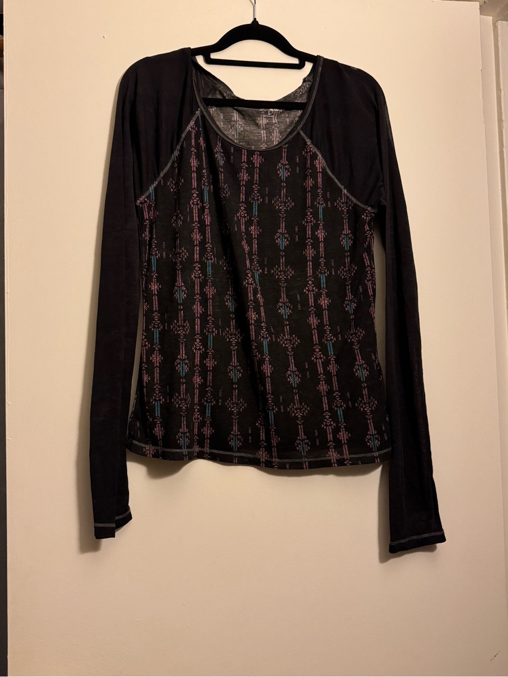 Mudd Sheer Black Aztec Print Long Sleeve Layering Top Size Large